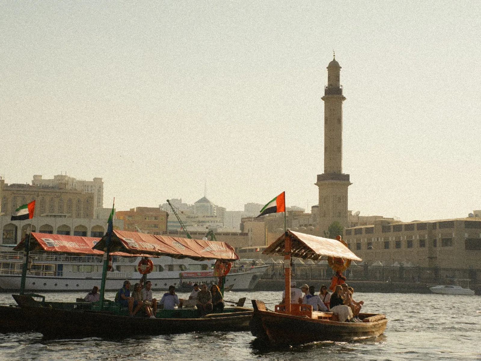 Abras crossing Dubai Creek in front of the old town